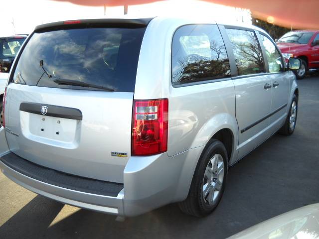 Dodge Grand Caravan 2008 photo 2