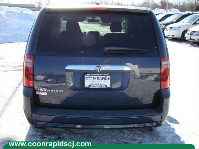 Dodge Grand Caravan 2008 photo 3