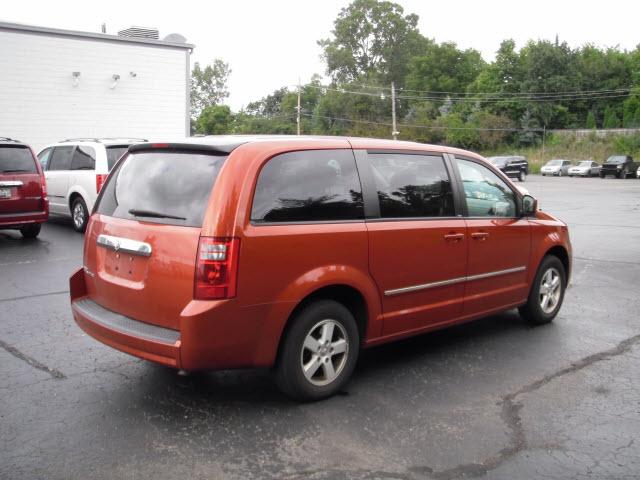 Dodge Grand Caravan 2008 photo 3