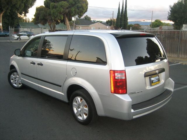 Dodge Grand Caravan 2008 photo 1