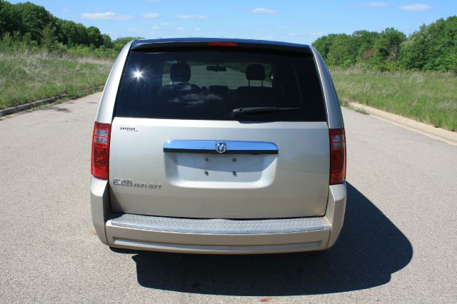 Dodge Grand Caravan 2008 photo 17