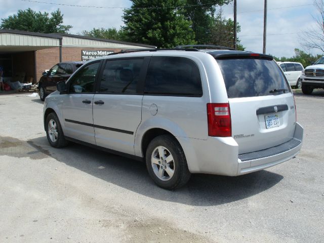 Dodge Grand Caravan 2008 photo 2