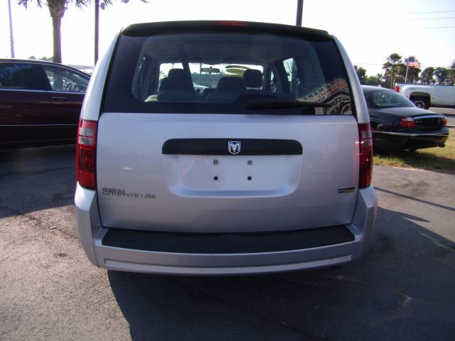 Dodge Grand Caravan 2008 photo 2