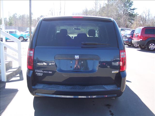 Dodge Grand Caravan 2008 photo 2