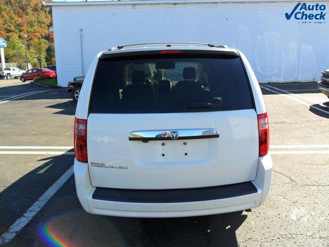 Dodge Grand Caravan 2008 photo 2