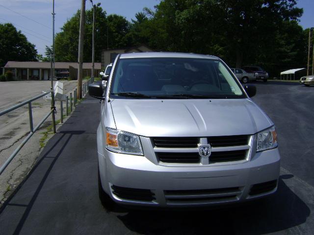 Dodge Grand Caravan 2008 photo 2