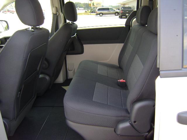 Dodge Grand Caravan 2008 photo 4