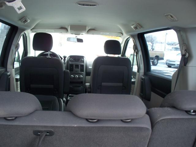 Dodge Grand Caravan 2008 photo 3