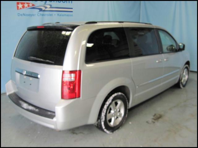 Dodge Grand Caravan 2008 photo 3