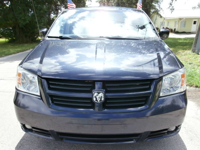 Dodge Grand Caravan 2008 photo 3