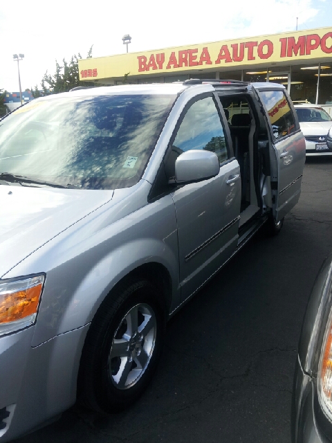 Dodge Grand Caravan 2008 photo 2