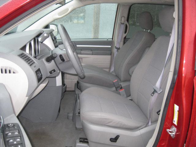 Dodge Grand Caravan 2008 photo 3