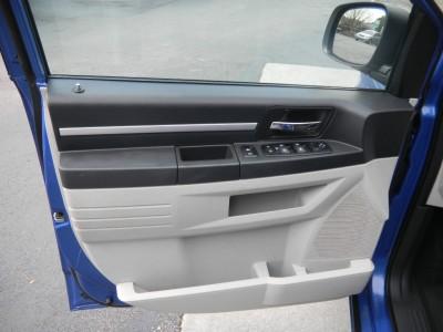 Dodge Grand Caravan 2008 photo 4