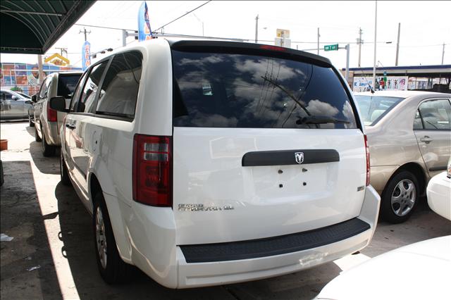 Dodge Grand Caravan 2008 photo 2