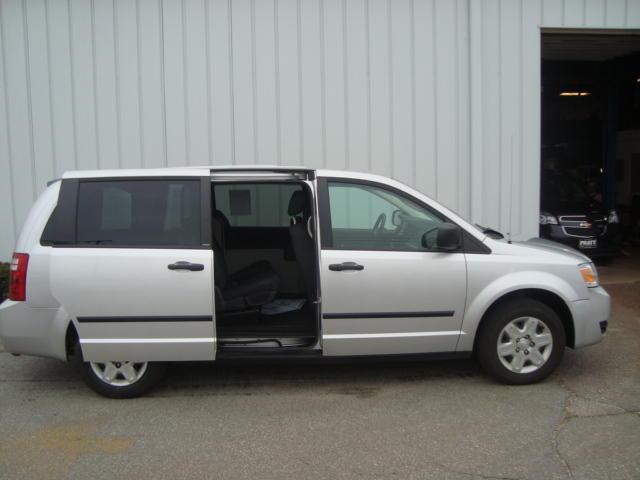 Dodge Grand Caravan 2008 photo 2