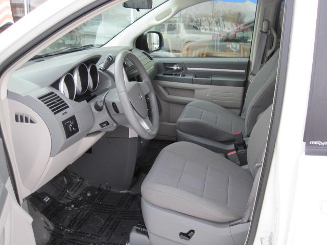 Dodge Grand Caravan 2008 photo 1