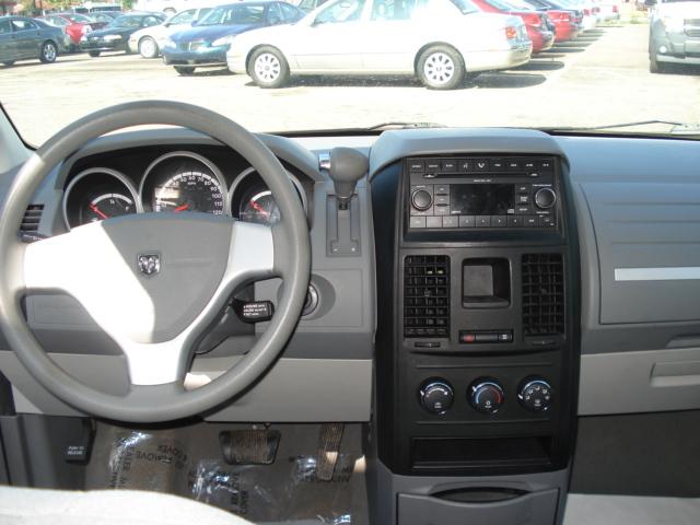 Dodge Grand Caravan 2008 photo 3