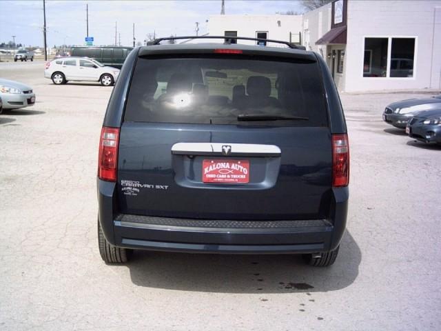 Dodge Grand Caravan 2008 photo 3