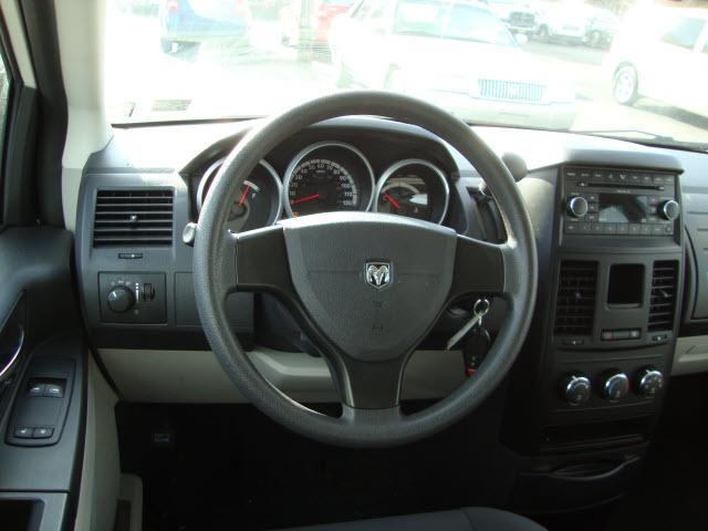 Dodge Grand Caravan 2008 photo 4