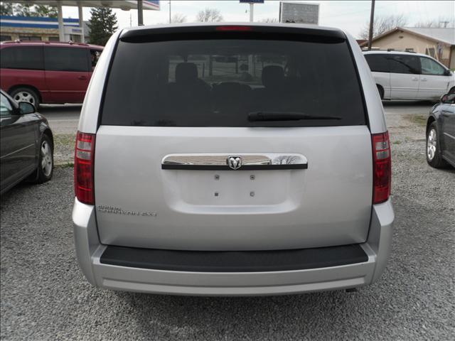 Dodge Grand Caravan 2008 photo 2