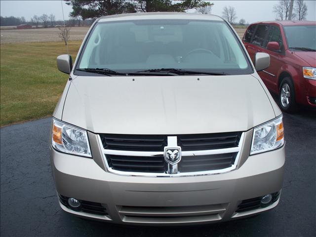 Dodge Grand Caravan 2008 photo 1