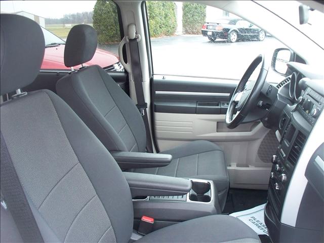 Dodge Grand Caravan 2008 photo 4