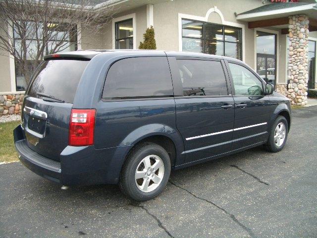 Dodge Grand Caravan 2008 photo 3