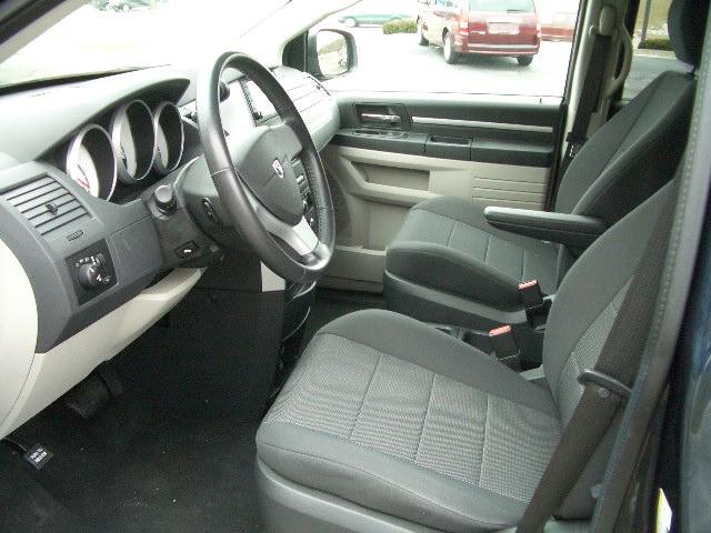 Dodge Grand Caravan 2008 photo 4