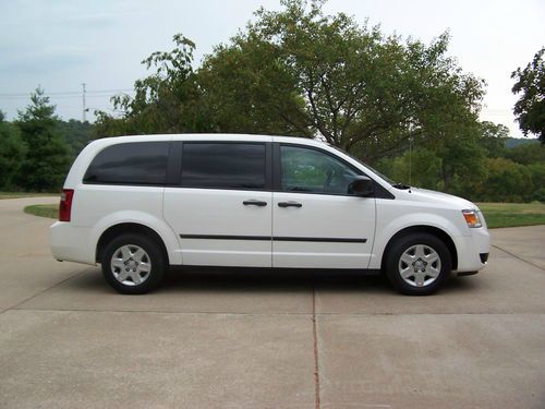 Dodge Grand Caravan 2009 photo 3