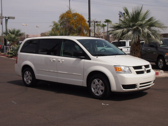 Dodge Grand Caravan 2009 photo 1