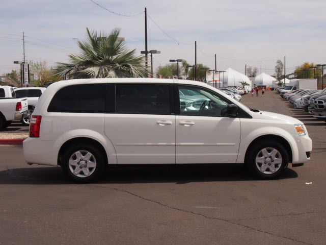 Dodge Grand Caravan 2009 photo 3