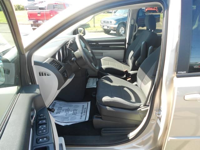 Dodge Grand Caravan SE MiniVan