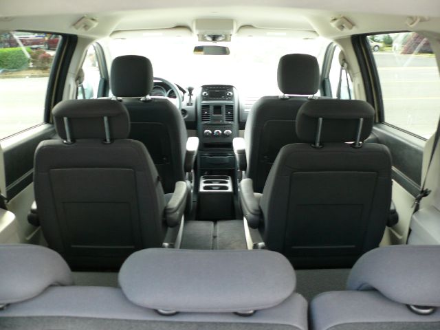 Dodge Grand Caravan 2009 photo 23