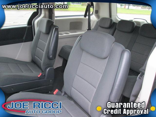 Dodge Grand Caravan 2009 photo 3