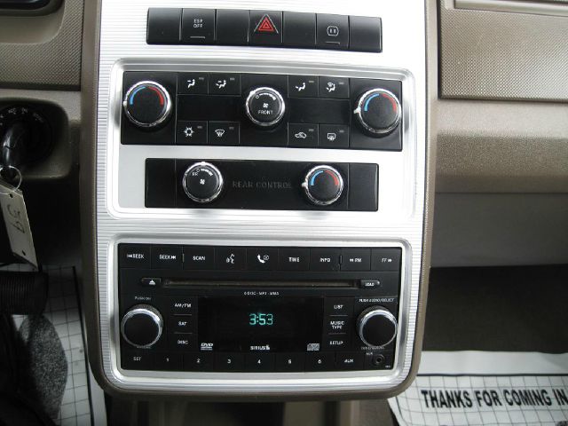 Dodge Grand Caravan 2009 photo 4