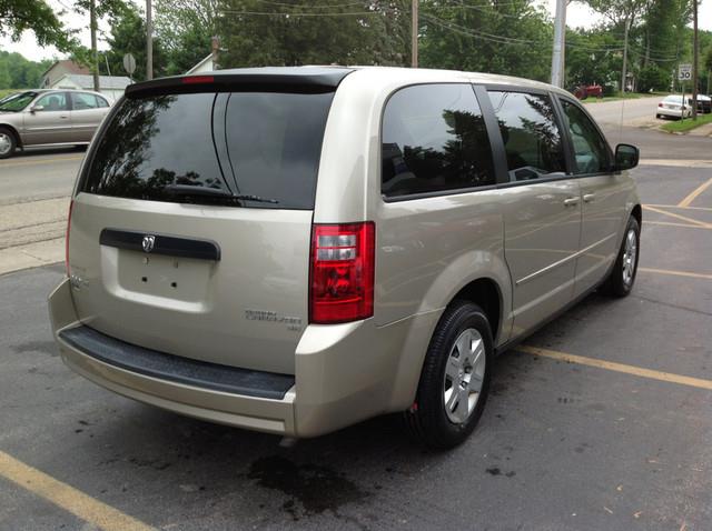 Dodge Grand Caravan 2009 photo 23