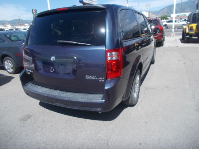 Dodge Grand Caravan SE MiniVan