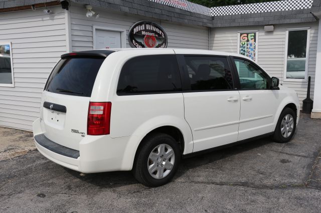 Dodge Grand Caravan 2009 photo 1