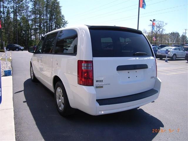 Dodge Grand Caravan 2009 photo 1