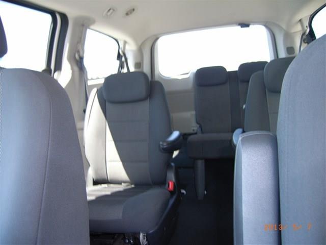 Dodge Grand Caravan 2009 photo 10