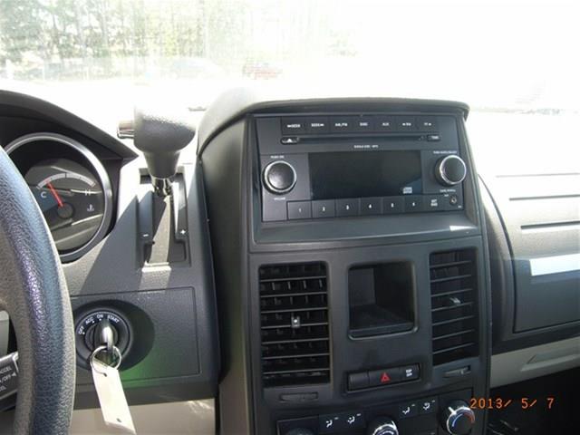 Dodge Grand Caravan 2009 photo 14