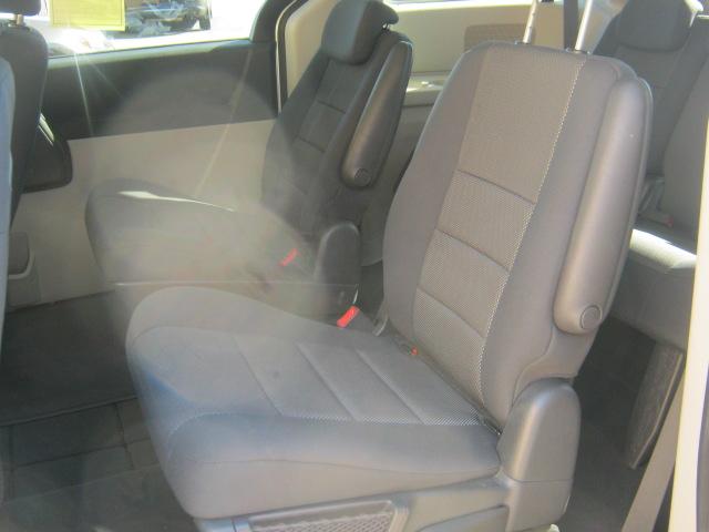 Dodge Grand Caravan 2009 photo 1