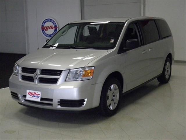 Dodge Grand Caravan Slt-4x4 Plus MiniVan