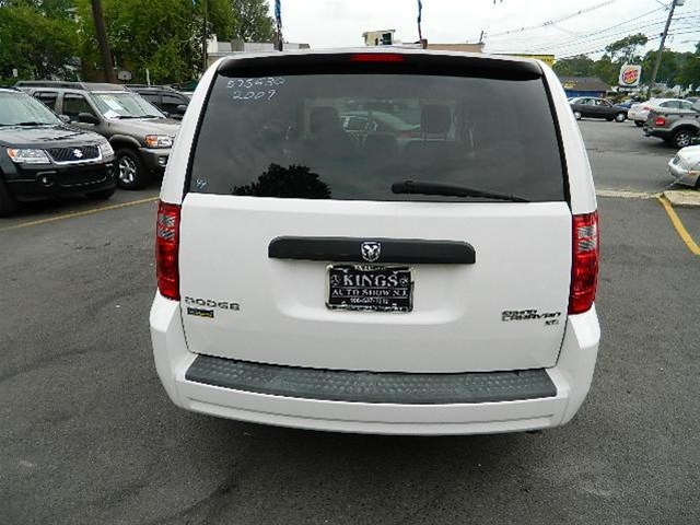 Dodge Grand Caravan 2009 photo 2