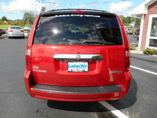 Dodge Grand Caravan 2009 photo 3