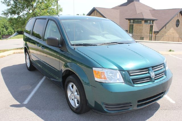 Dodge Grand Caravan 2009 photo 2