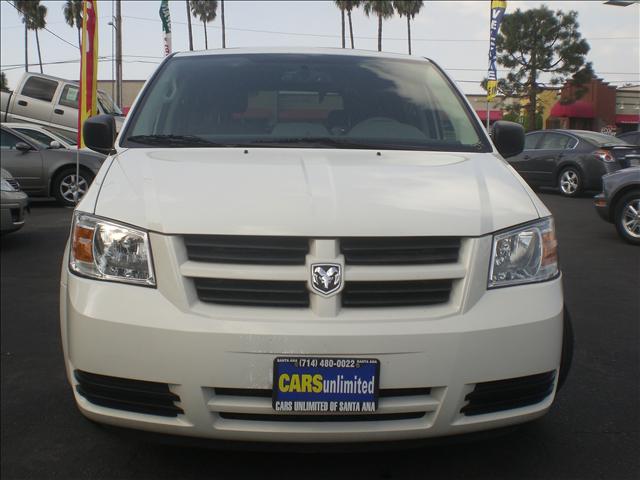 Dodge Grand Caravan 2009 photo 1