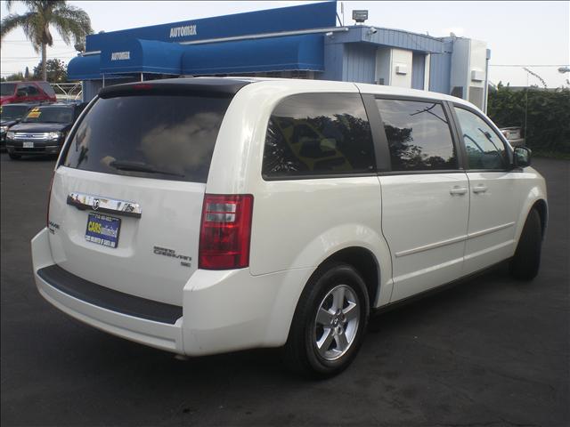 Dodge Grand Caravan 2009 photo 3