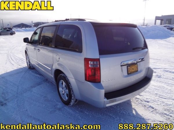 Dodge Grand Caravan 2009 photo 1