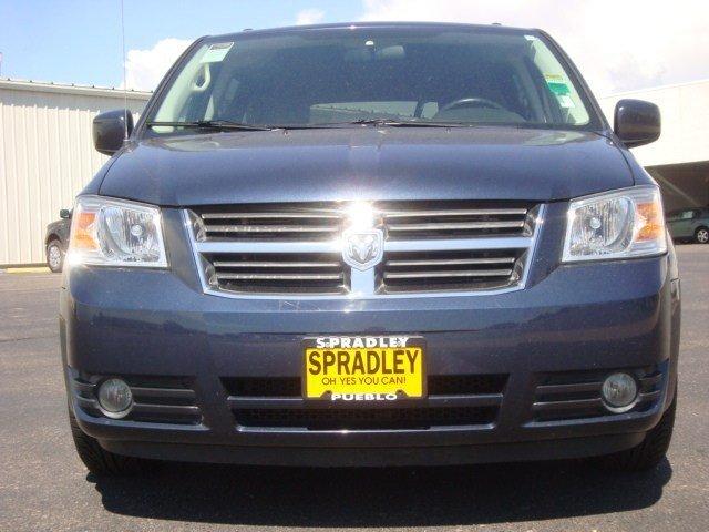 Dodge Grand Caravan 2009 photo 2